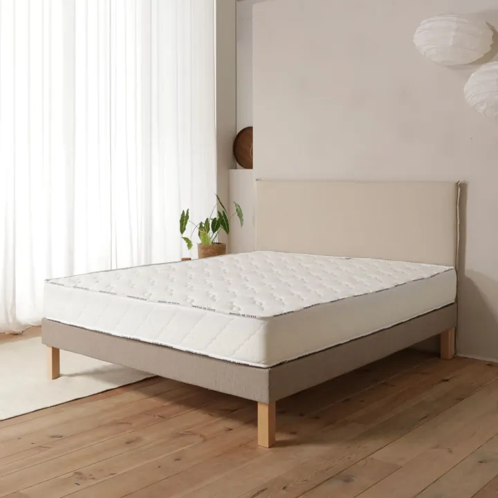 Matelas mémoire de forme moelleux latex ferme
