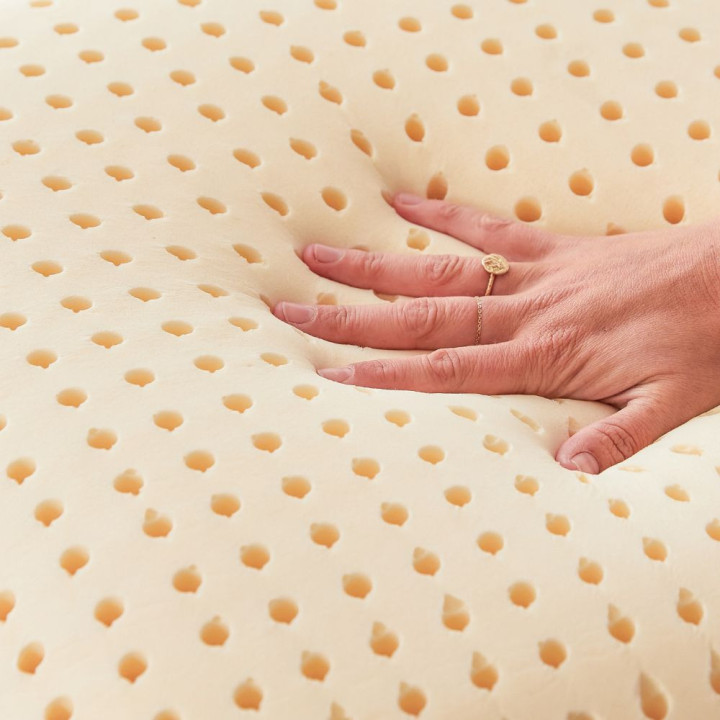 Oreiller latex en fibre de bambou 60x60