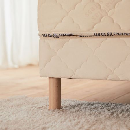 matelas ferme sommier livrés avec pieds