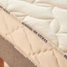 La finition du matelas anti acarien mousse bio