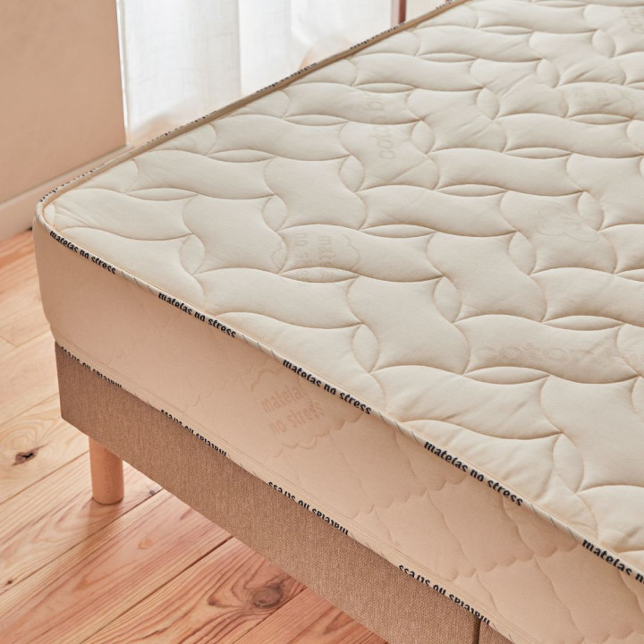 Ensemble Matelas latexnaturel Privilège + Sommier Antiglisse déco