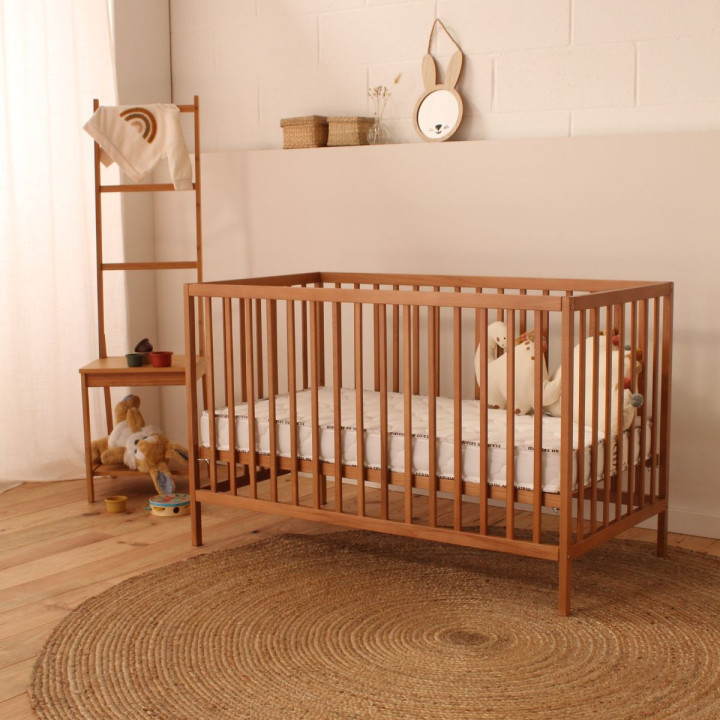 Offrez à votre bébé ce matelas fibres de coco 60x120 avec son coutil bambou.