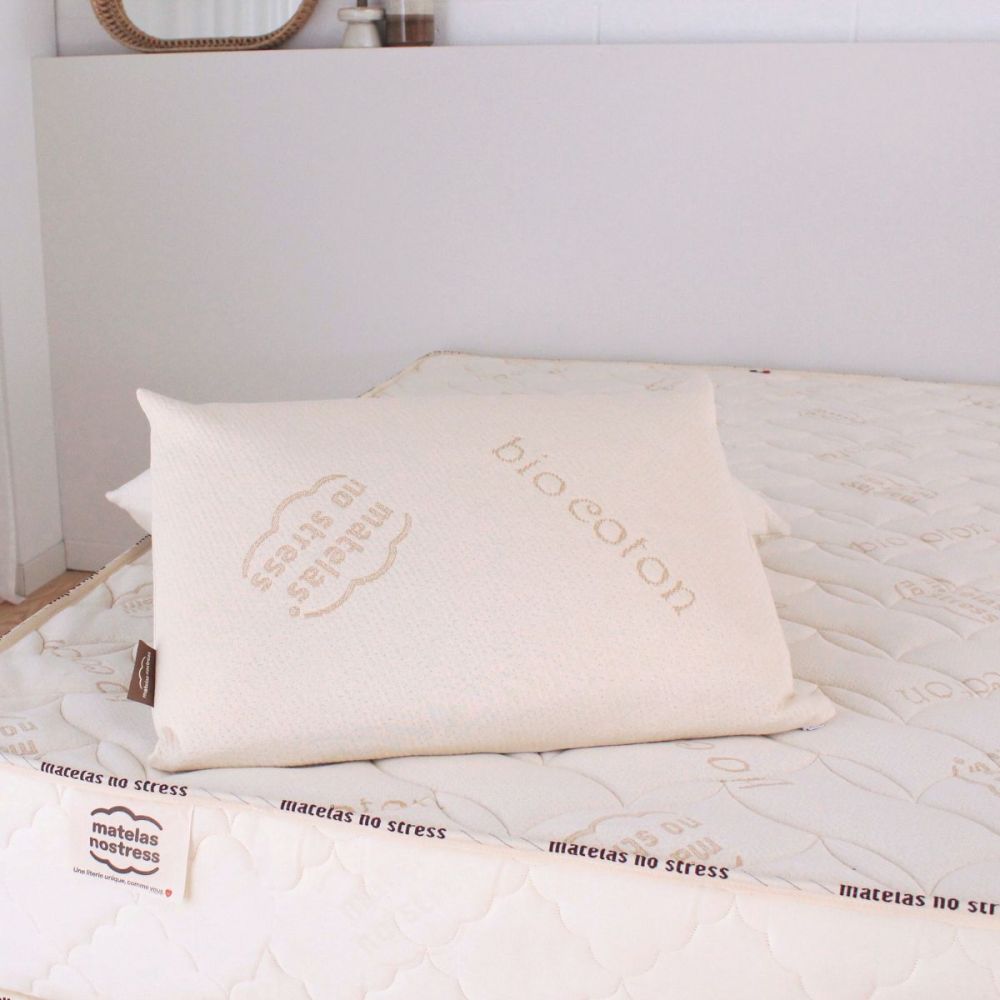 Oreiller memoire de forme rectangle 45x70 Oreiller memoire de forme rectangle 45x70