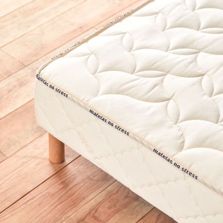 Sommier tapissier luxe livré avec pied