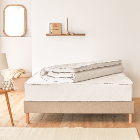 Surmatelas mémoire de forme moelleux pliable – Facile à ranger et à transporter ou pour votre canapé convertible