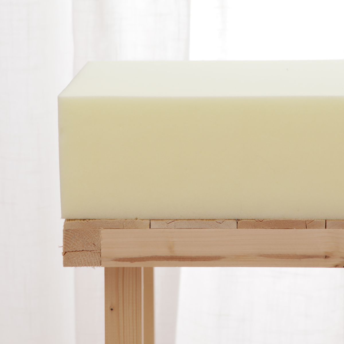 Découpe mousse ferme 14 cm-sur mesure Découpe mousse ferme 14 cm-sur mesure
