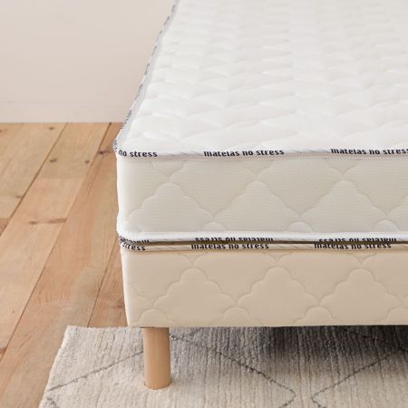 Matelas mousse ferme coin zoom