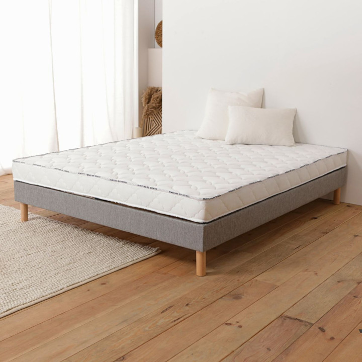 Matelas 12 cm ferme idéal pour couchage d’appoint