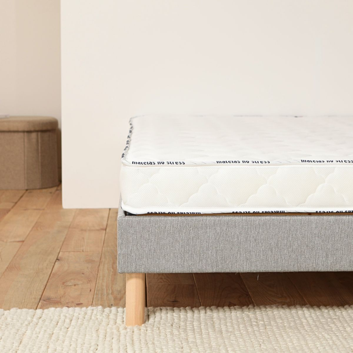 Lit Cabane Enfant 160x80cm Avec Matelas STANDARD Et Barreaux De Sécurité – Gris, Style Scandinave