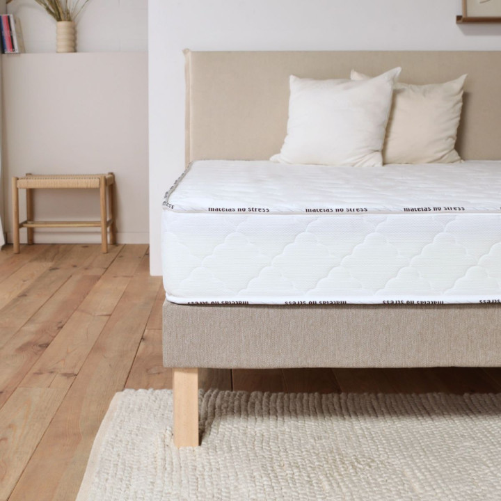 Matelas 120x190 latex et mousse mémoire pour maintien du dos
