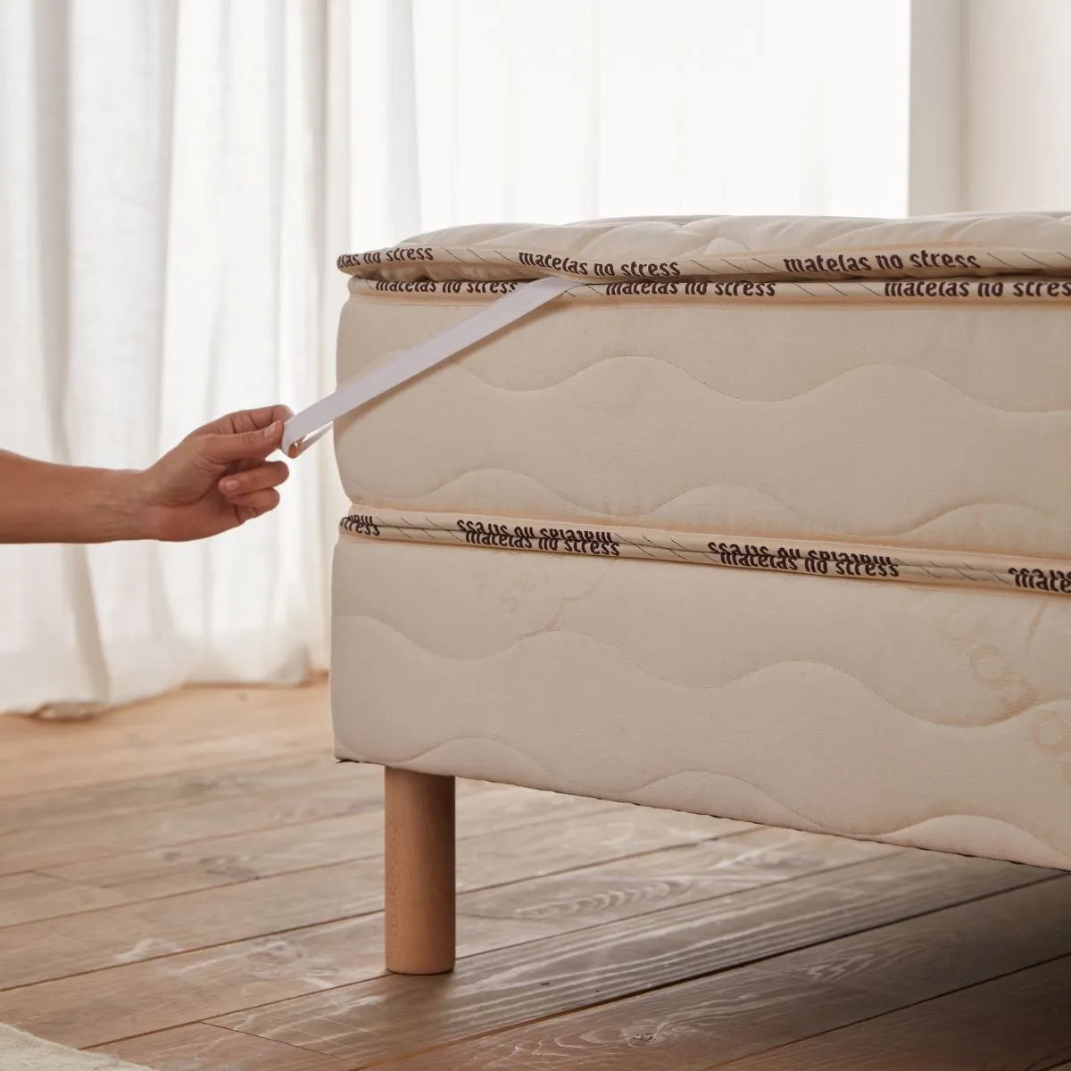 surmatelas-latex-naturel-70x190-haut-de-gamme.jpg