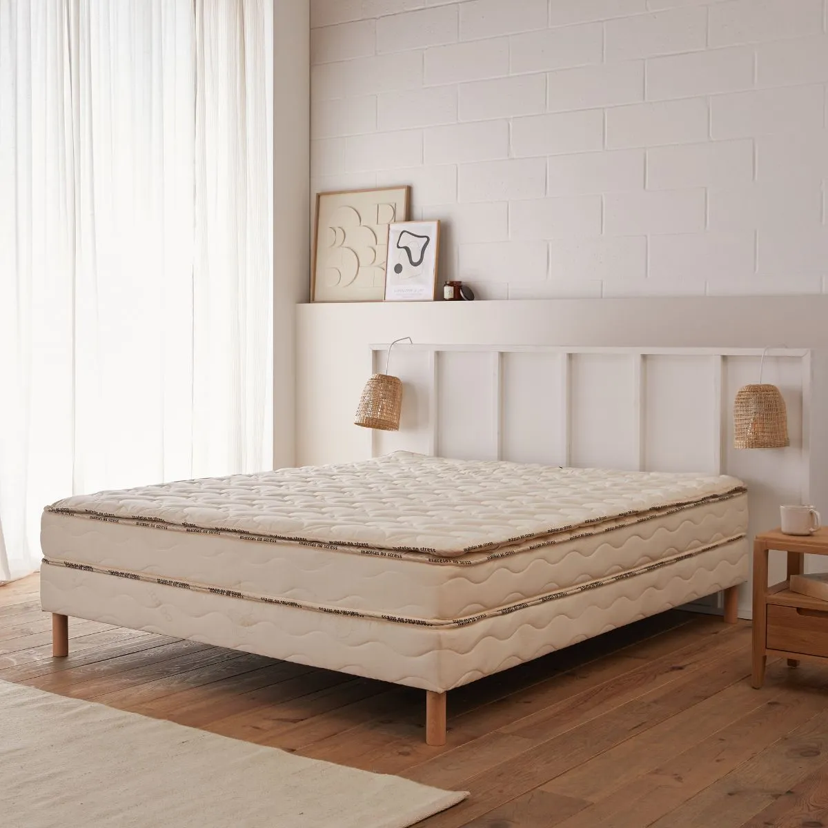 surmatelas-140x190-latex-naturel-haut-de-gamme.jpg