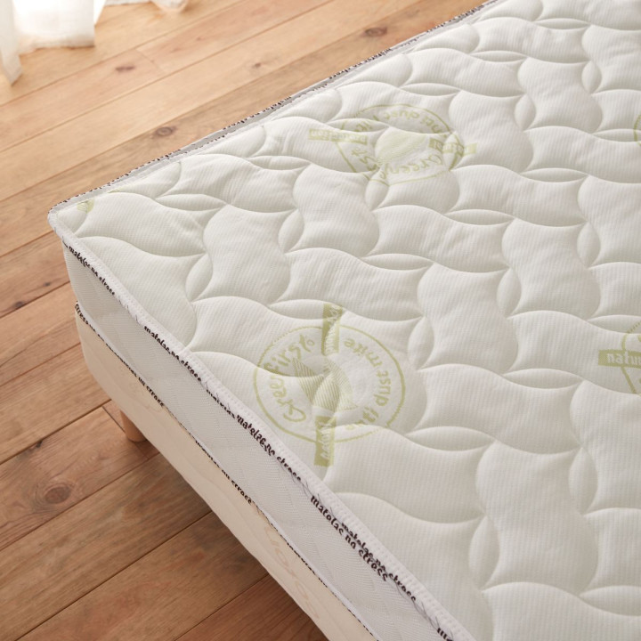 Tissu hypoallergenique anti acariens pour literie saine