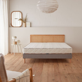 Matelas mousse memoire de forme et accueil ultra moelleux