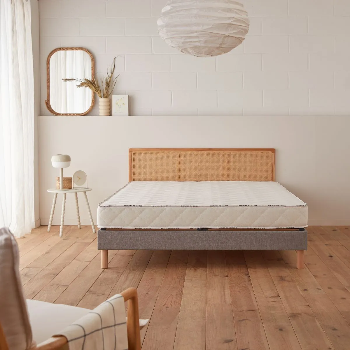 Matelas 100 % latex naturel enveloppe bambou 18 cm pour le mal de dos