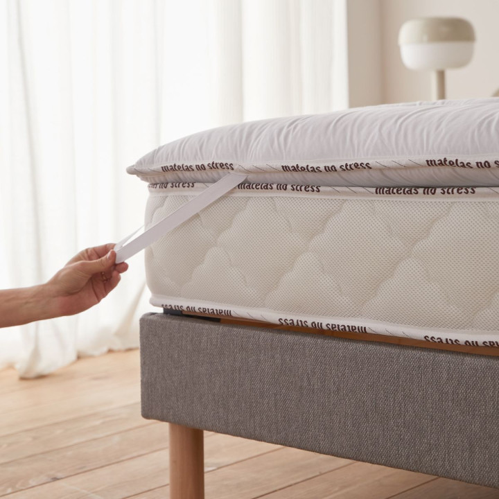 Elastique de maintien aux coins pour surmatelas nuage