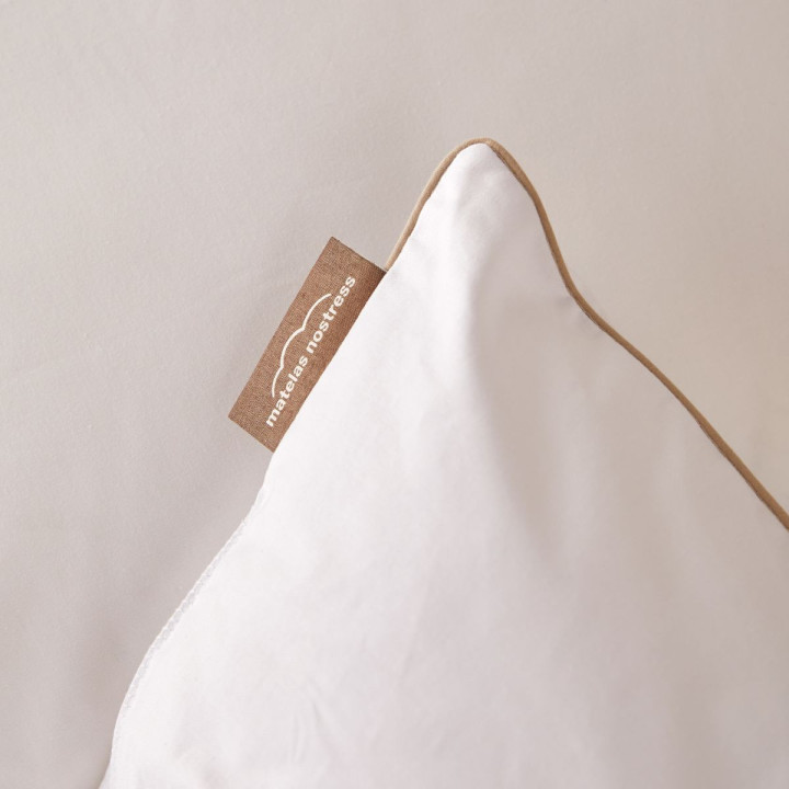 Enveloppe douce et résistante en serge 100% coton blanc