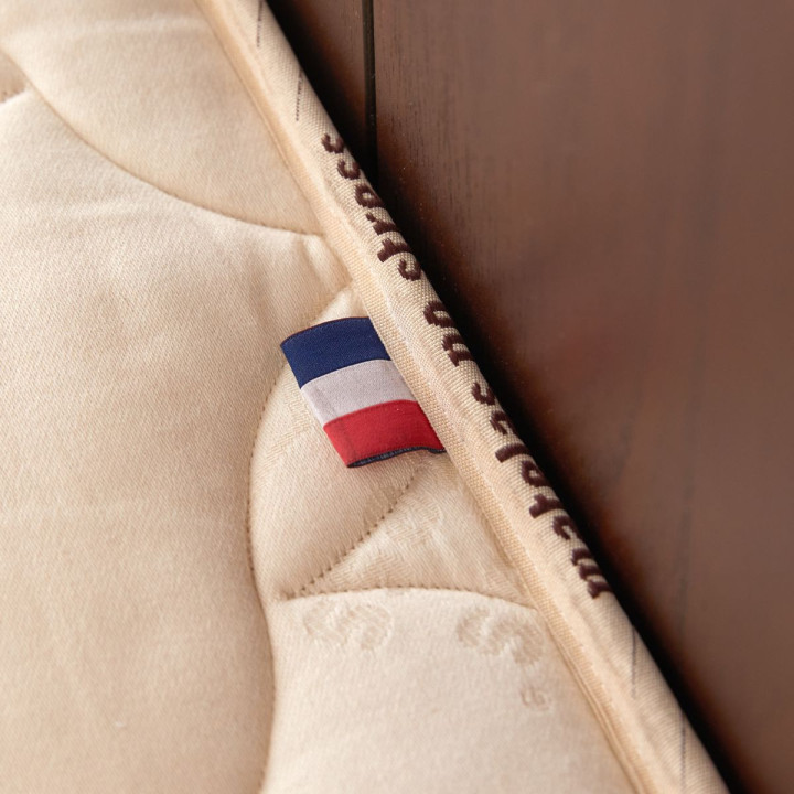 Ensemble mal de dos fabrication française