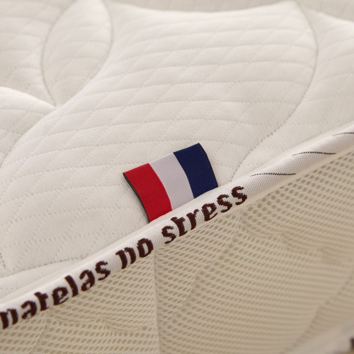 Ensemble matelas mousse et sommier garanti 5 ans fabriqué à Tourcoing