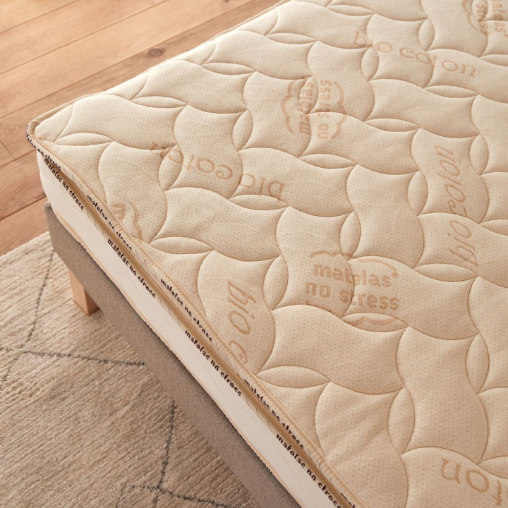 surmatelas-laine-coton-bio-gots