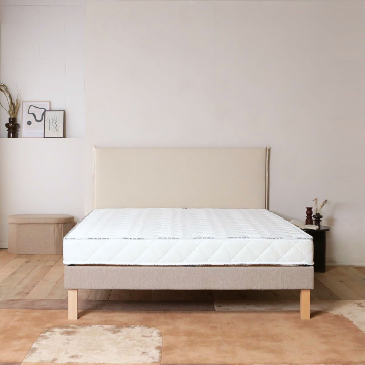 Matelas mousse ferme 18 cm pour un soutien optimal
