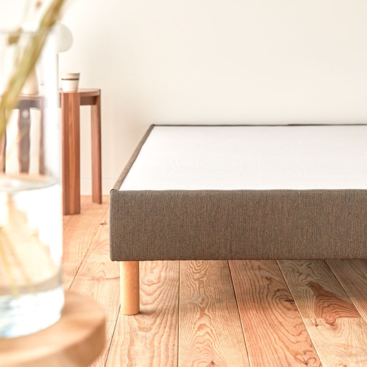 Sommier tapissier tissu déco lattes passive