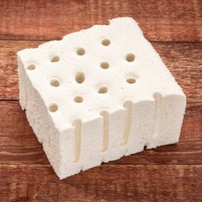 Est-ce que les matelas latex naturel sont personnalisables selon mes préférences de confort ?