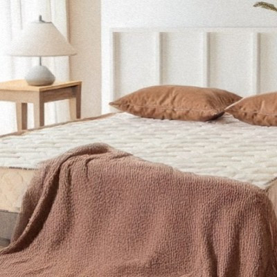 Matelas 100 % latex perforé 3 zones de confort