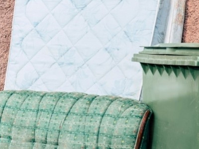 Pourquoi mon matelas devient jaune ?