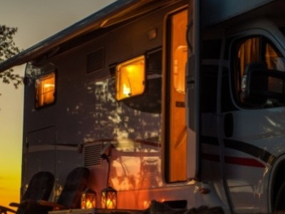 Y a-t-il des matelas camping-car adaptés aux personnes souffrant de problèmes de dos ?